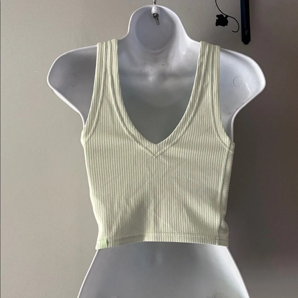lululemon athletica Ribbed Softstreme Cropped Tank Top - Kohlrabi Green